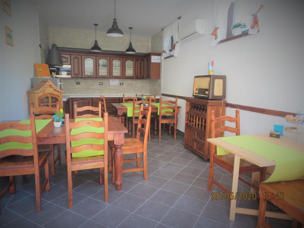 Amici Holiday B&B Di Bielak Aneta Izabela Vezzano Ligure Buitenkant foto